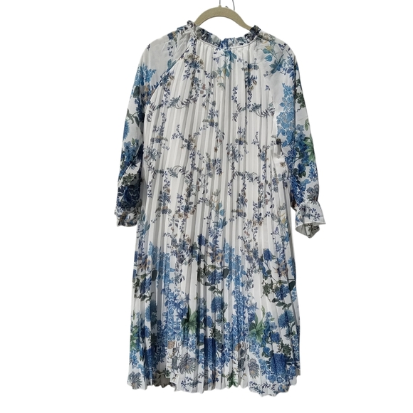 Floral Pleated Chiffon Dress Blue Puff Sleeve Sz Large by ePretty - Picture 3 of 9
